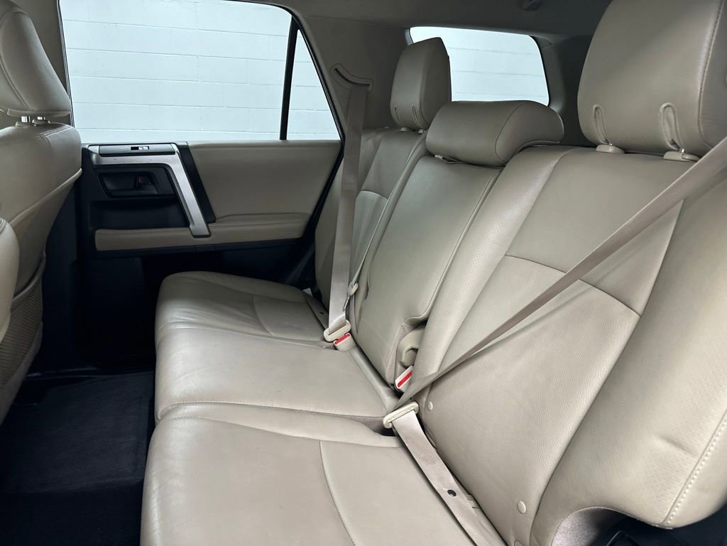 Used 2011 Toyota 4Runner SR5 w/ Premium Pkg w/Leather RWD image 17
