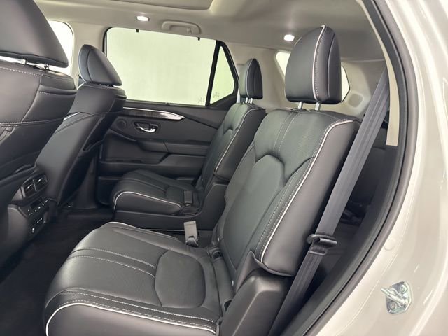 Certified 2025 Honda Pilot Elite image 31