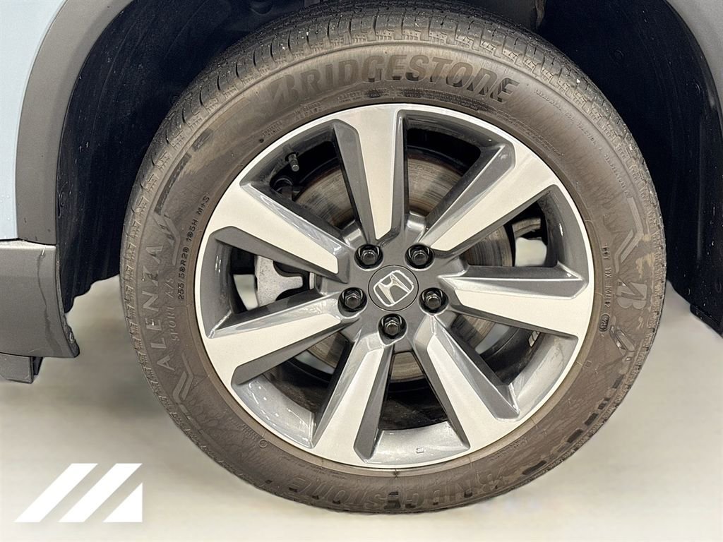 Used 2025 Honda Pilot Elite image 34