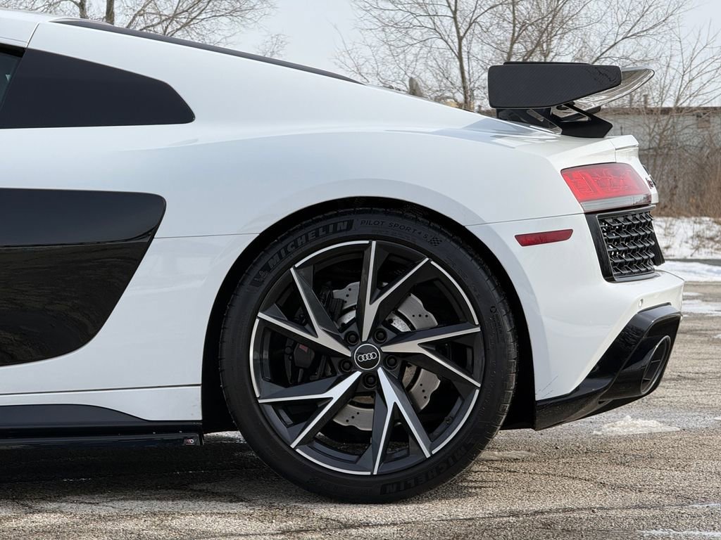 Used 2021 Audi R8 V10 image 25