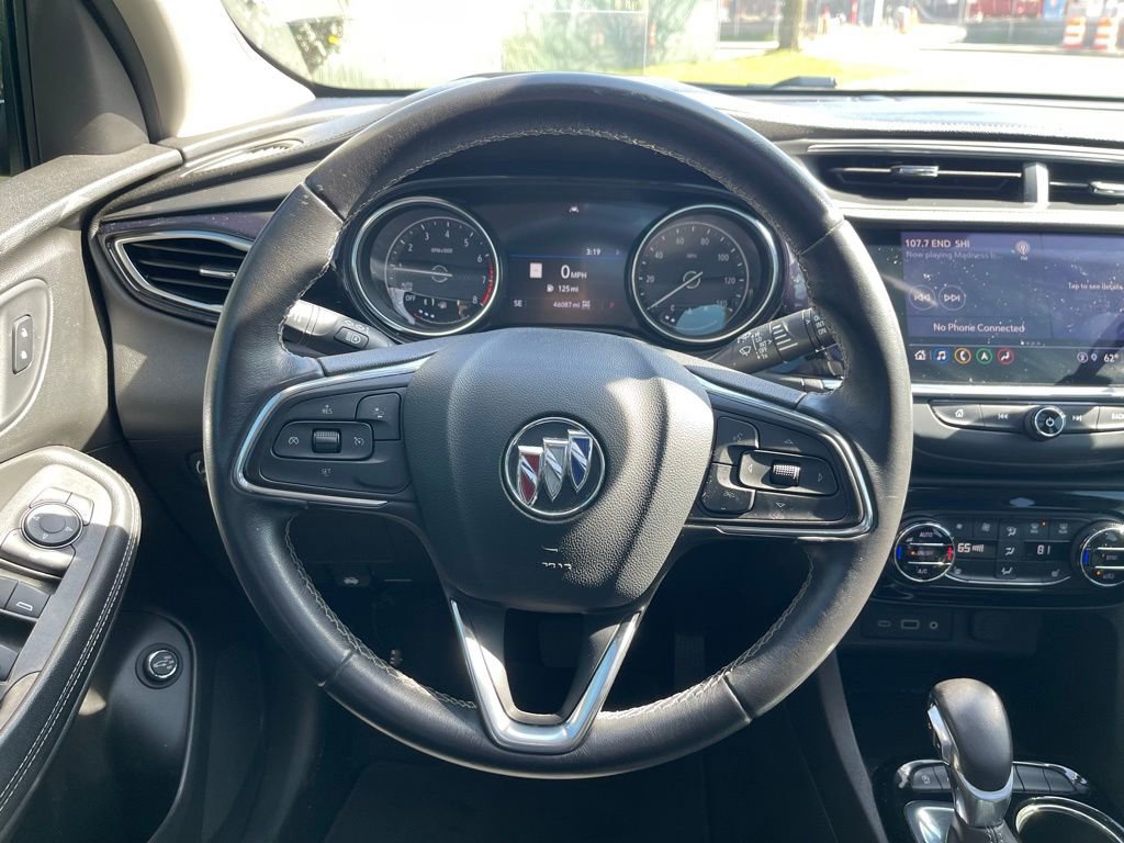 Used 2021 Buick Encore GX Select w/ Advanced Technology Package image 5