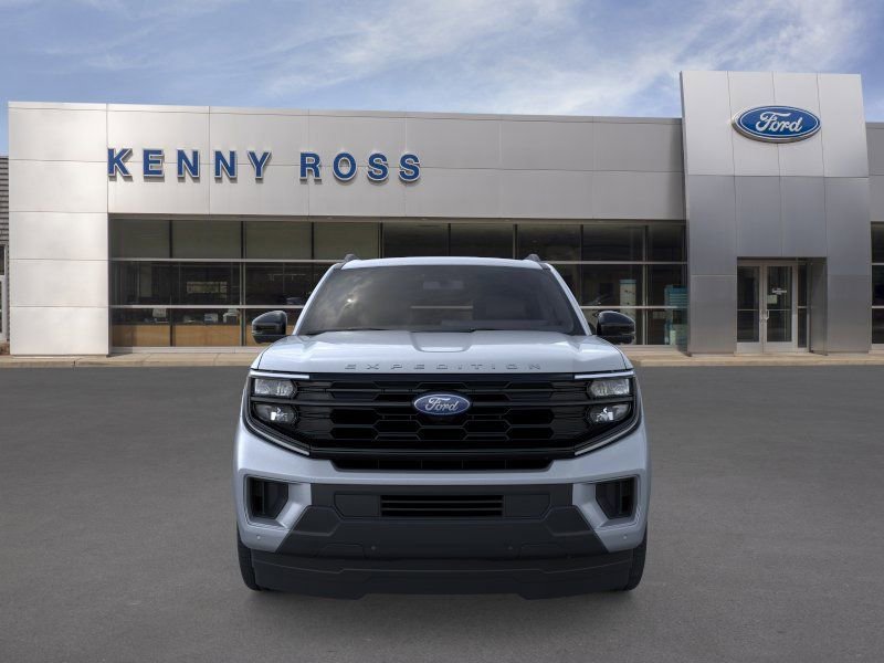 New 2026 Ford Expedition Active AWD/4WD image 8