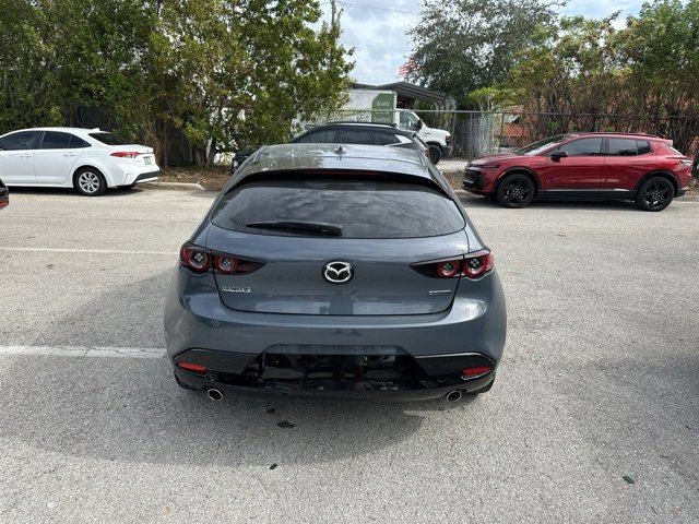 Used 2019 MAZDA MAZDA3 Hatchback w/ Premium Package image 9