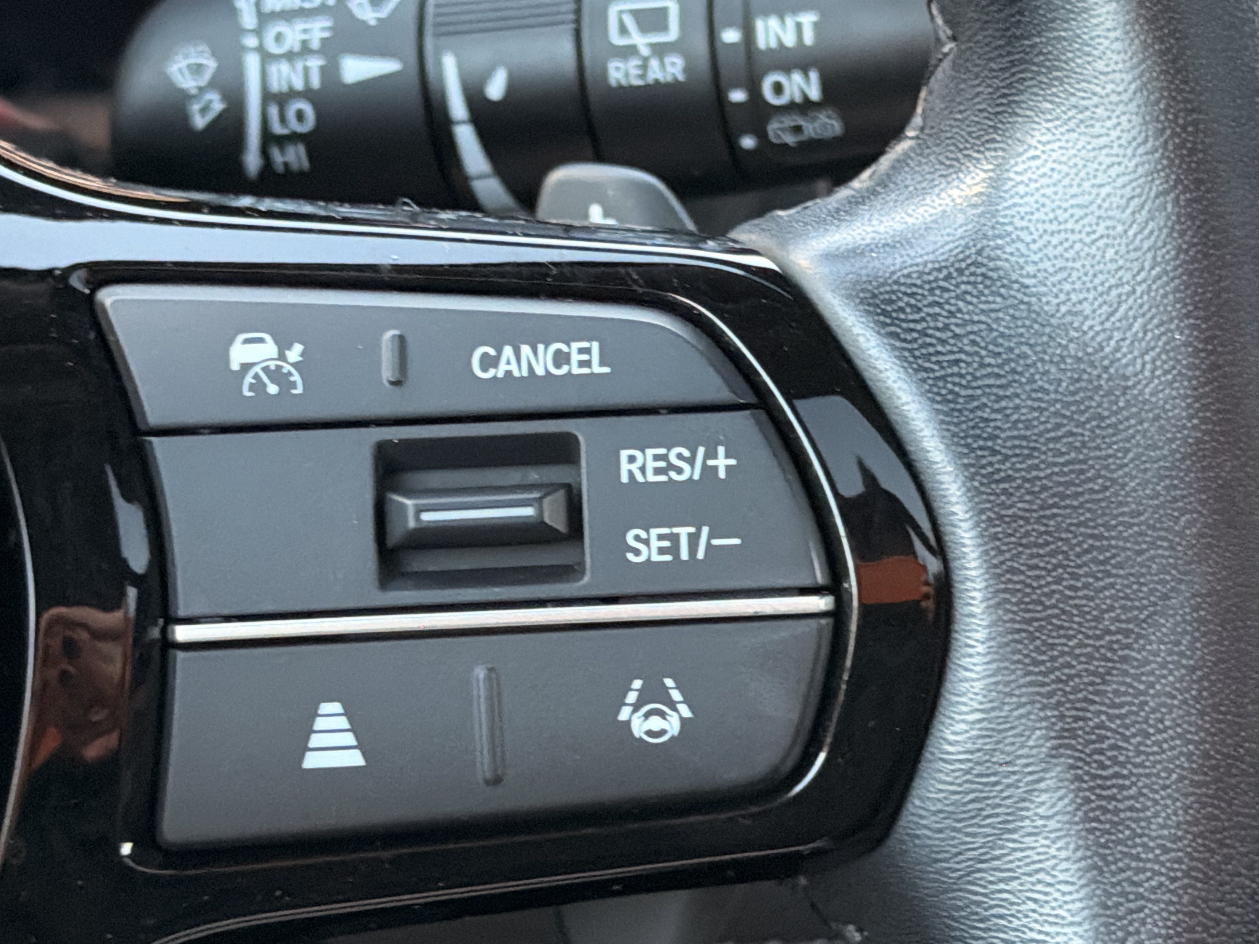 Certified 2023 Honda Pilot Touring image 24