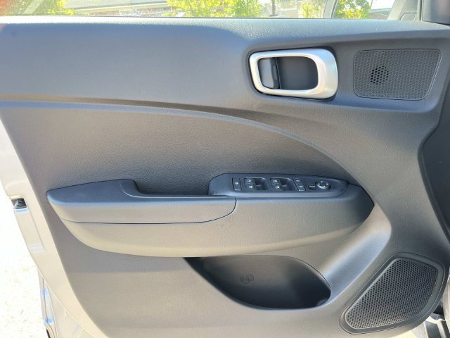 New 2026 Hyundai Venue SEL FWD image 21