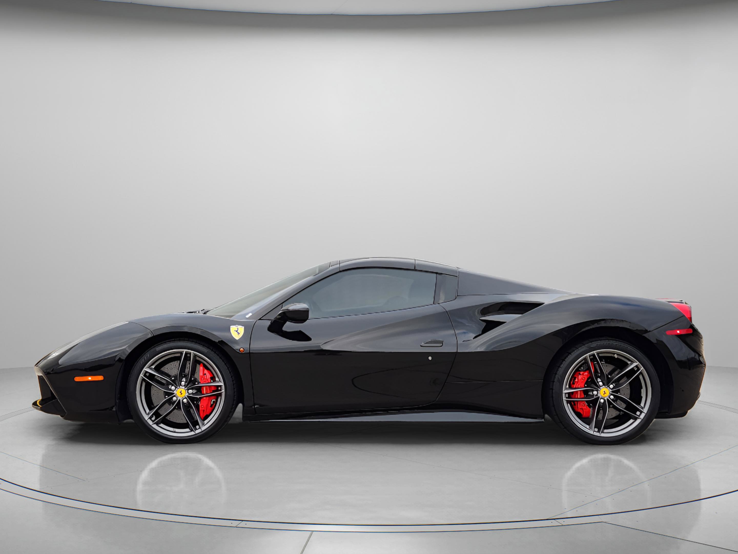 Used 2017 Ferrari 488 Spider image 2