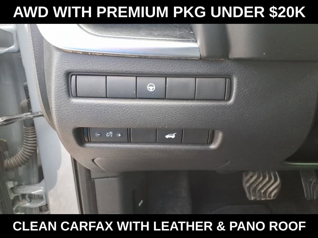 Used 2021 Nissan Rogue SV image 17