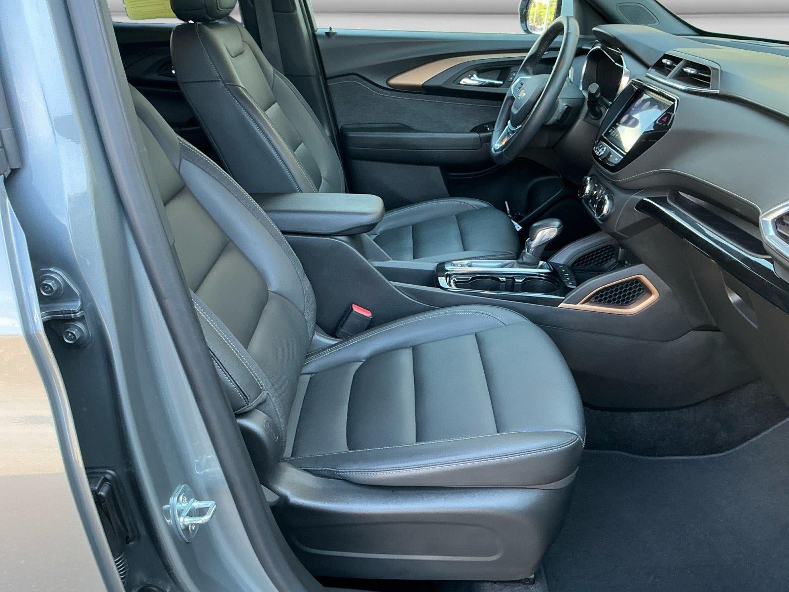 Used 2023 Chevrolet TrailBlazer ACTIV w/ Convenience Package FWD image 15