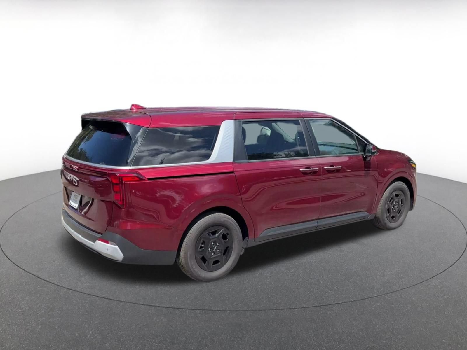 Used 2026 Kia Carnival FWD image 15