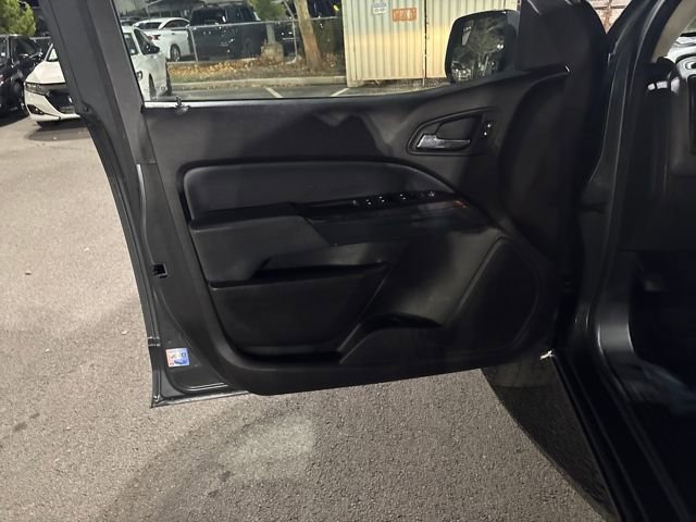 Used 2017 Chevrolet Colorado Z71 image 20