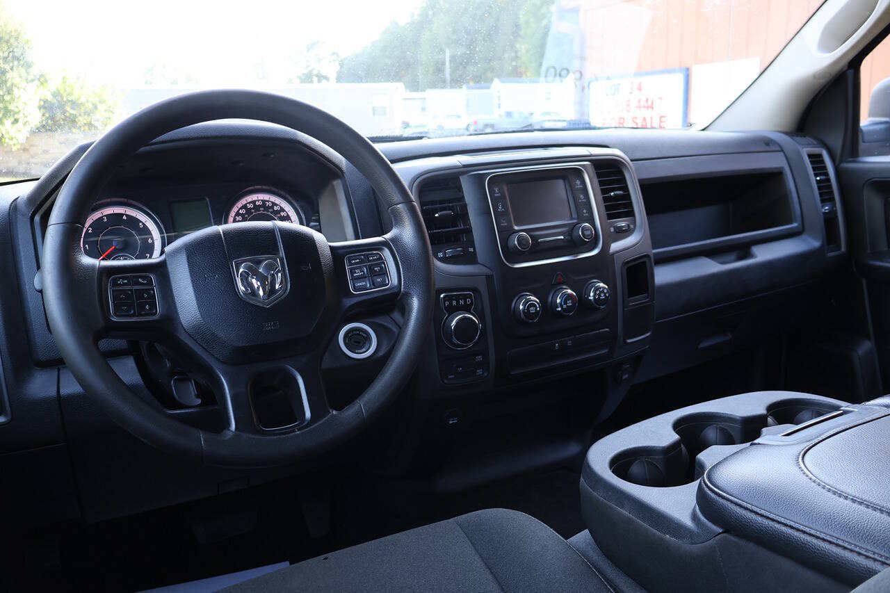 Used 2022 RAM 1500 Tradesman w/ Tradesman SXT Package AWD/4WD image 17