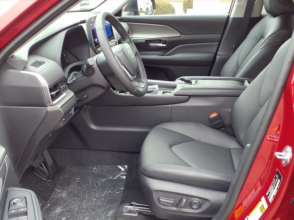 New 2026 Toyota Grand Highlander XLE image 8