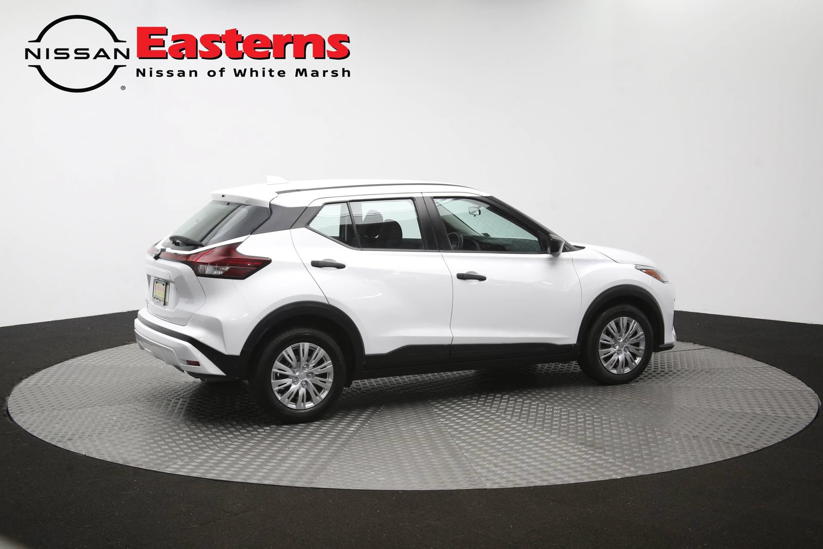 Used 2023 Nissan Kicks S FWD image 45