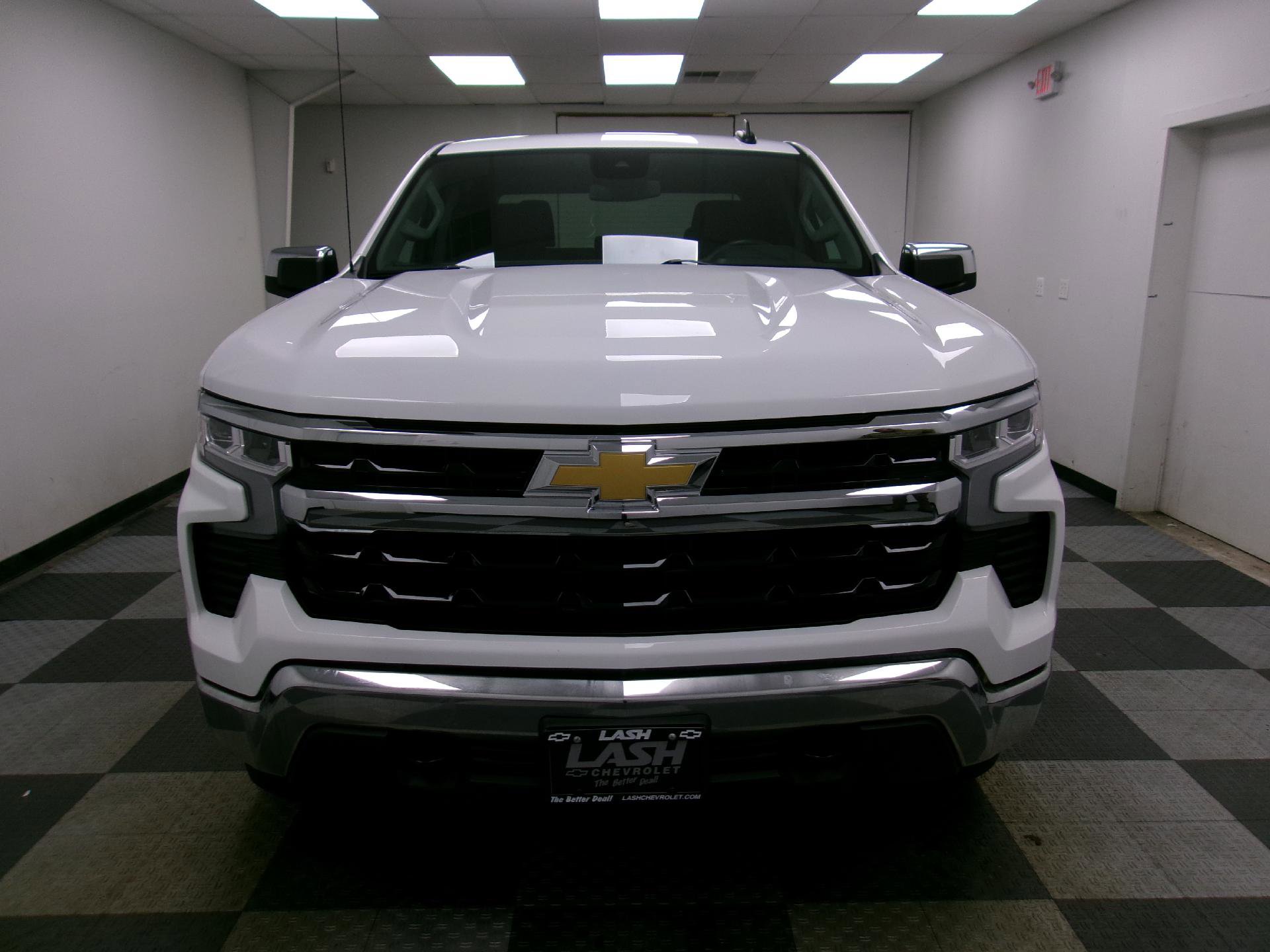 Certified 2025 Chevrolet Silverado 1500 LT w/ Work Truck Package image 14