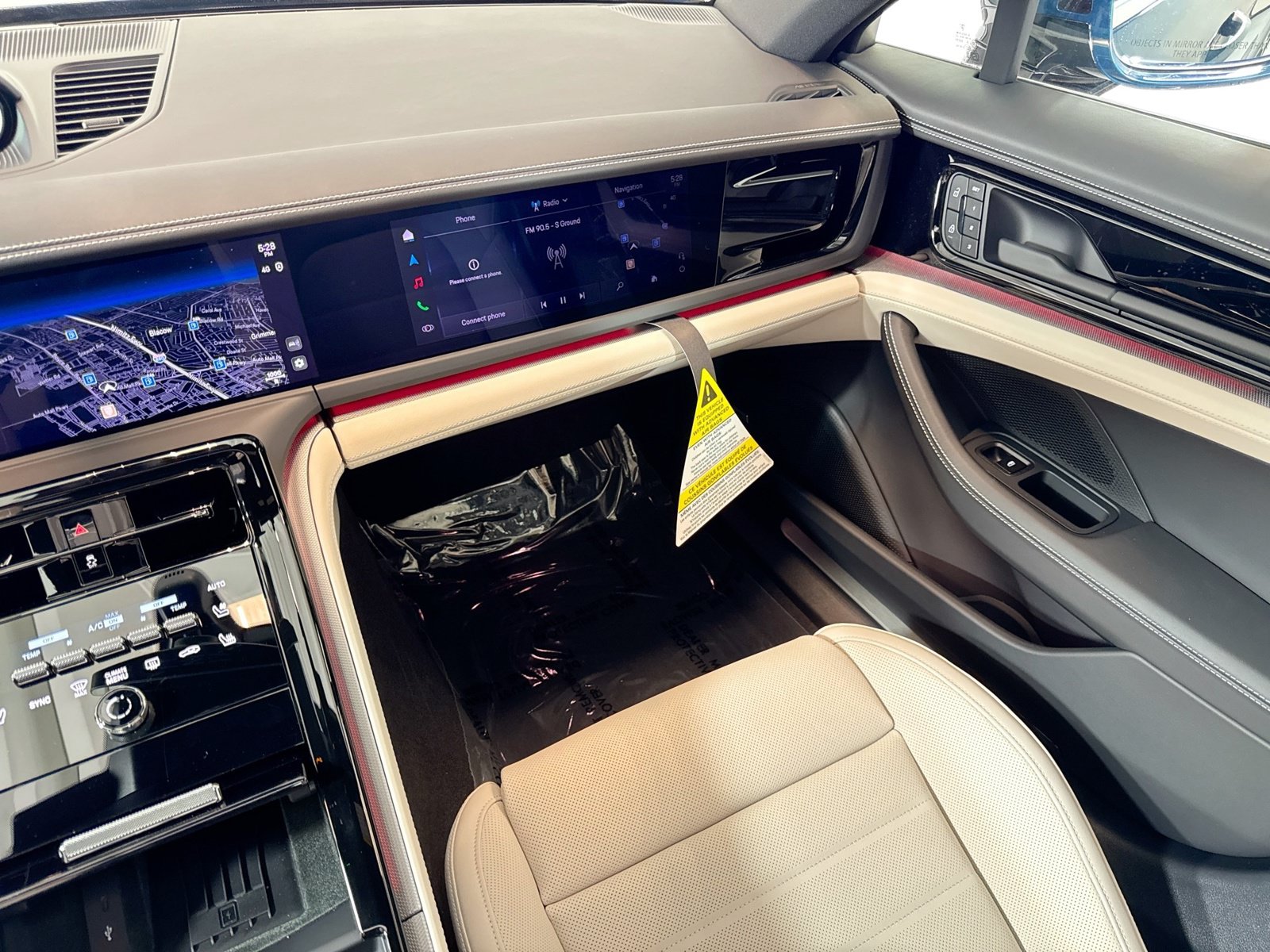 New 2026 Porsche Panamera 4 AWD/4WD image 21