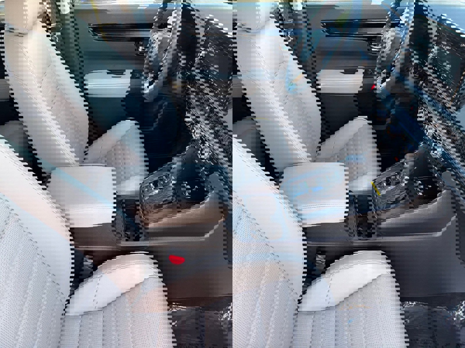 Used 2024 Honda CR-V EX-L image 14