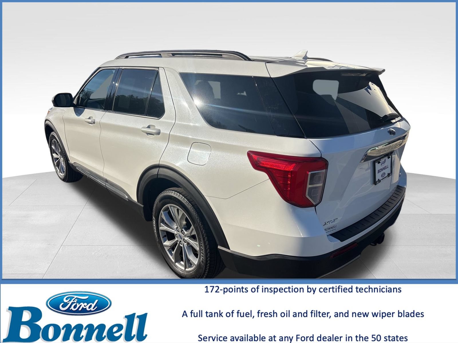 Certified 2023 Ford Explorer XLT w/ Equipment Group 202A AWD/4WD image 3