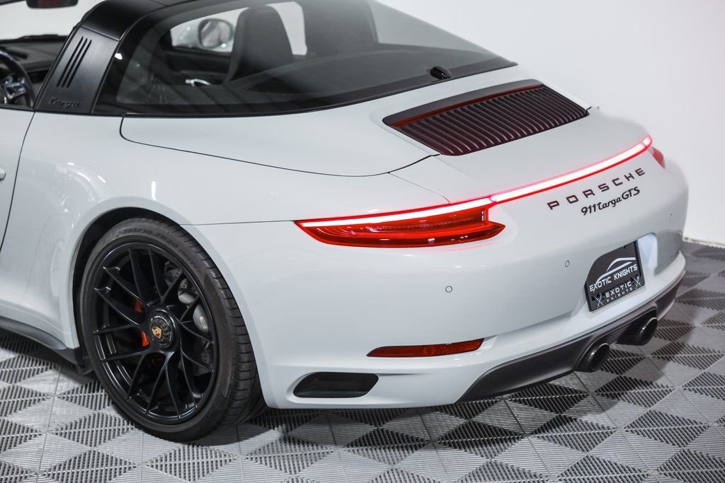 Used 2019 Porsche 911 Targa 4 GTS image 15