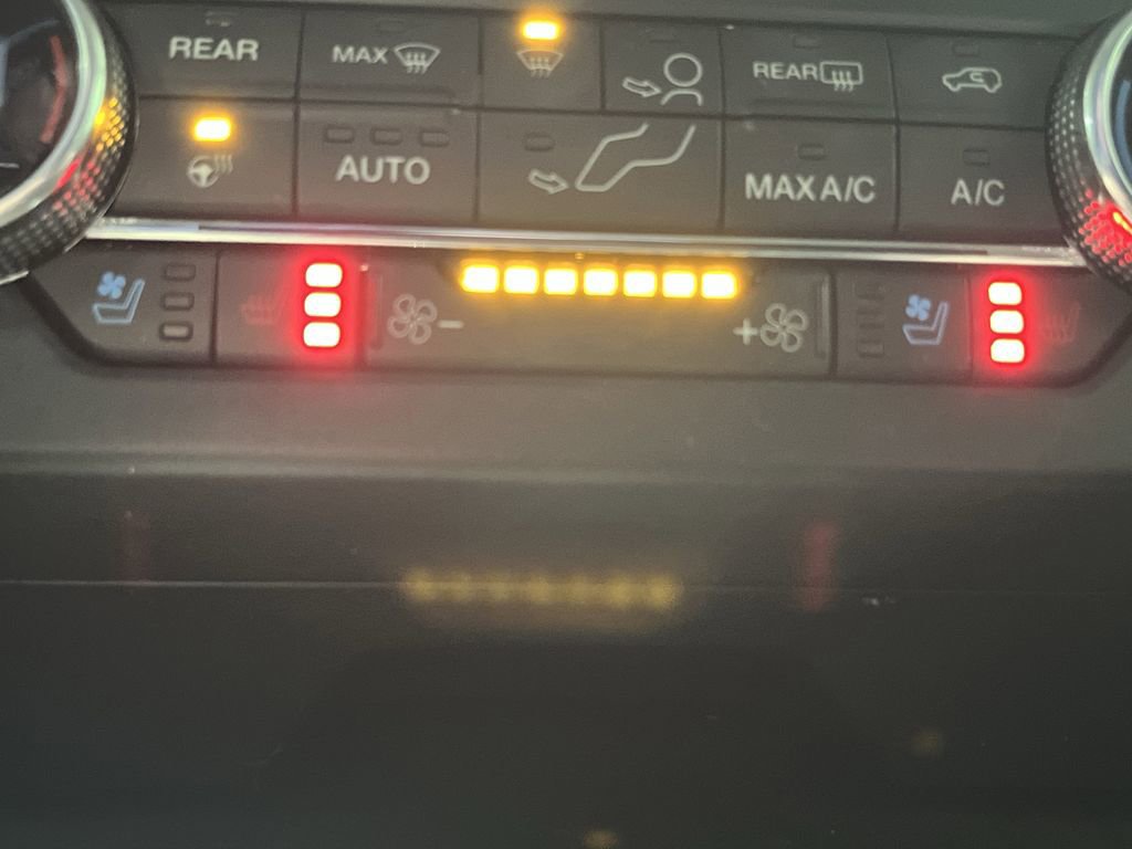 Used 2019 Ford Expedition Platinum image 8