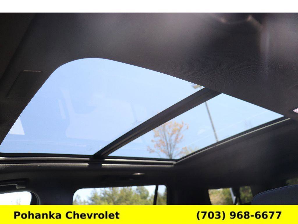 New 2026 Chevrolet Suburban Z71 w/ Comfort Package image 19