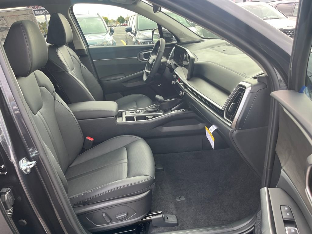 New 2026 Kia Sorento EX image 18