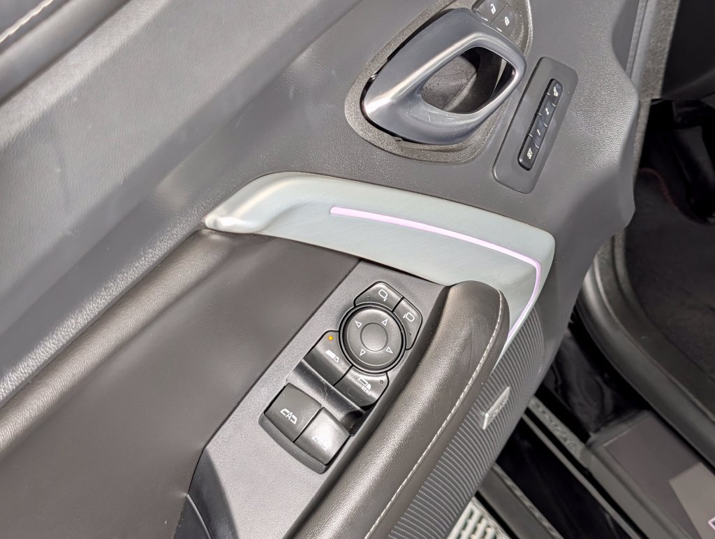 Used 2024 Chevrolet Camaro LT RWD image 26
