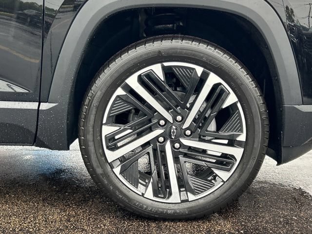 New 2027 Chevrolet Equinox RS w/ Safety and Technology Package AWD/4WD image 14