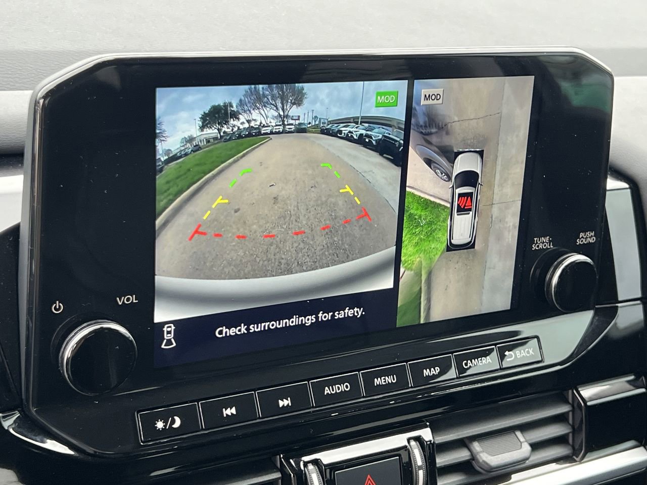 Certified 2022 Nissan Pathfinder SL image 16