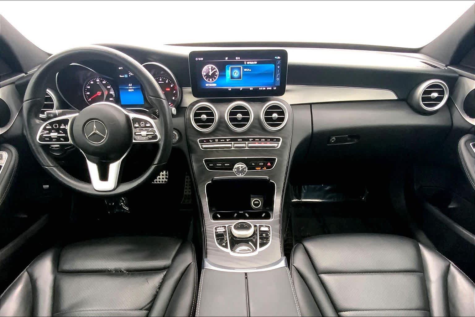 Used 2019 Mercedes-Benz C 300 Sedan image 18