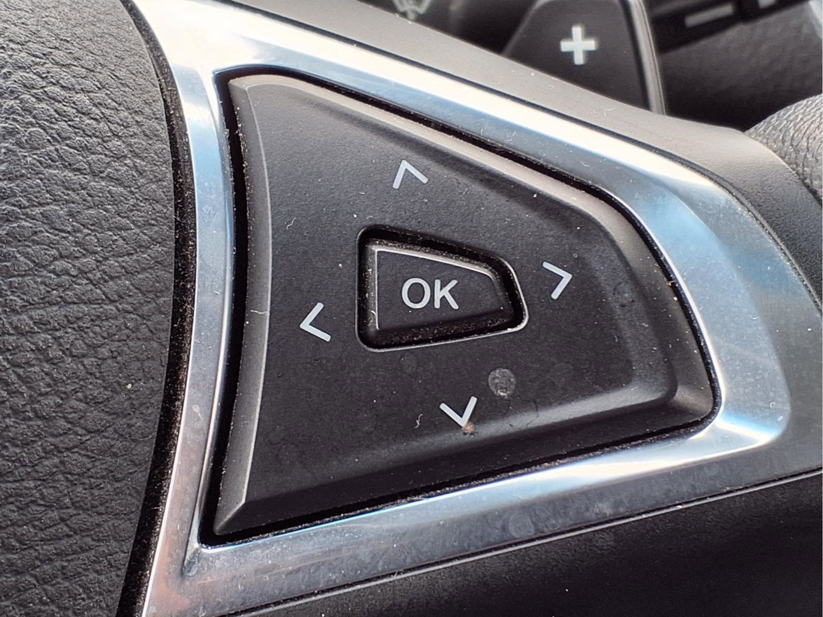 Used 2018 Ford Edge Titanium w/ Technology Package image 27