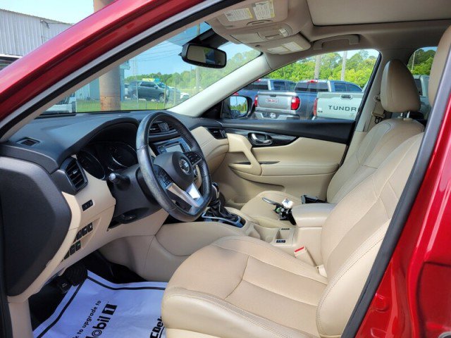 Used 2018 Nissan Rogue SL w/ Premium Package FWD image 20