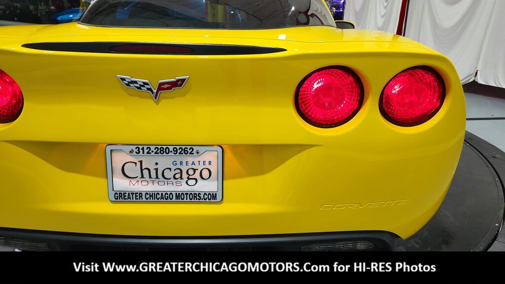 Used 2006 Chevrolet Corvette Coupe w/ Preferred Equipment Group RWD image 24