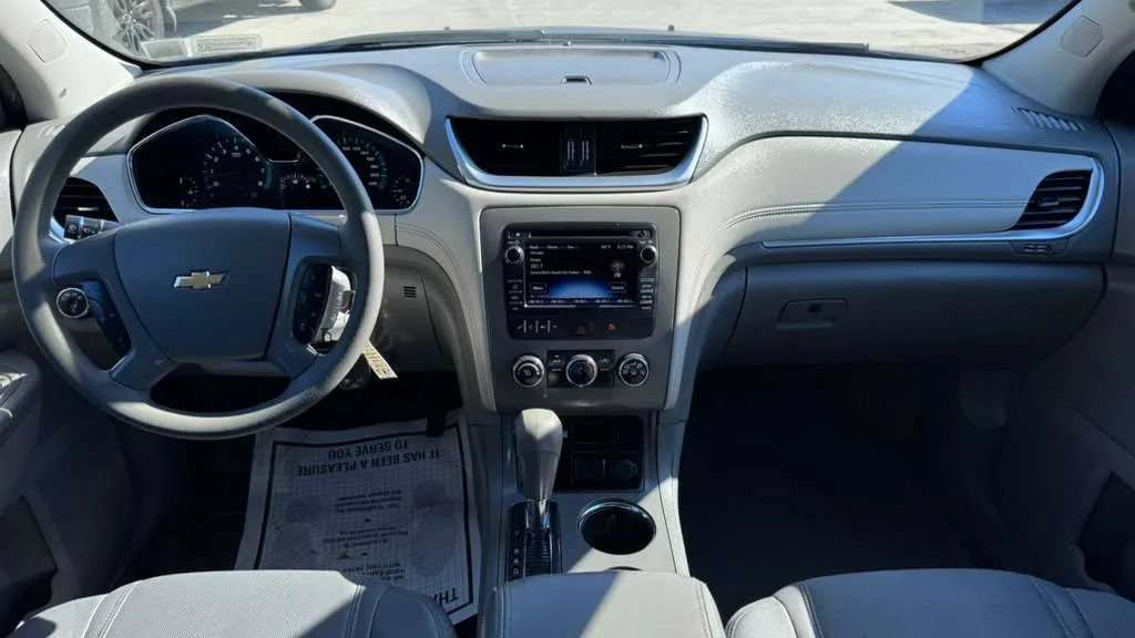 Used 2016 Chevrolet Traverse LS AWD/4WD image 17