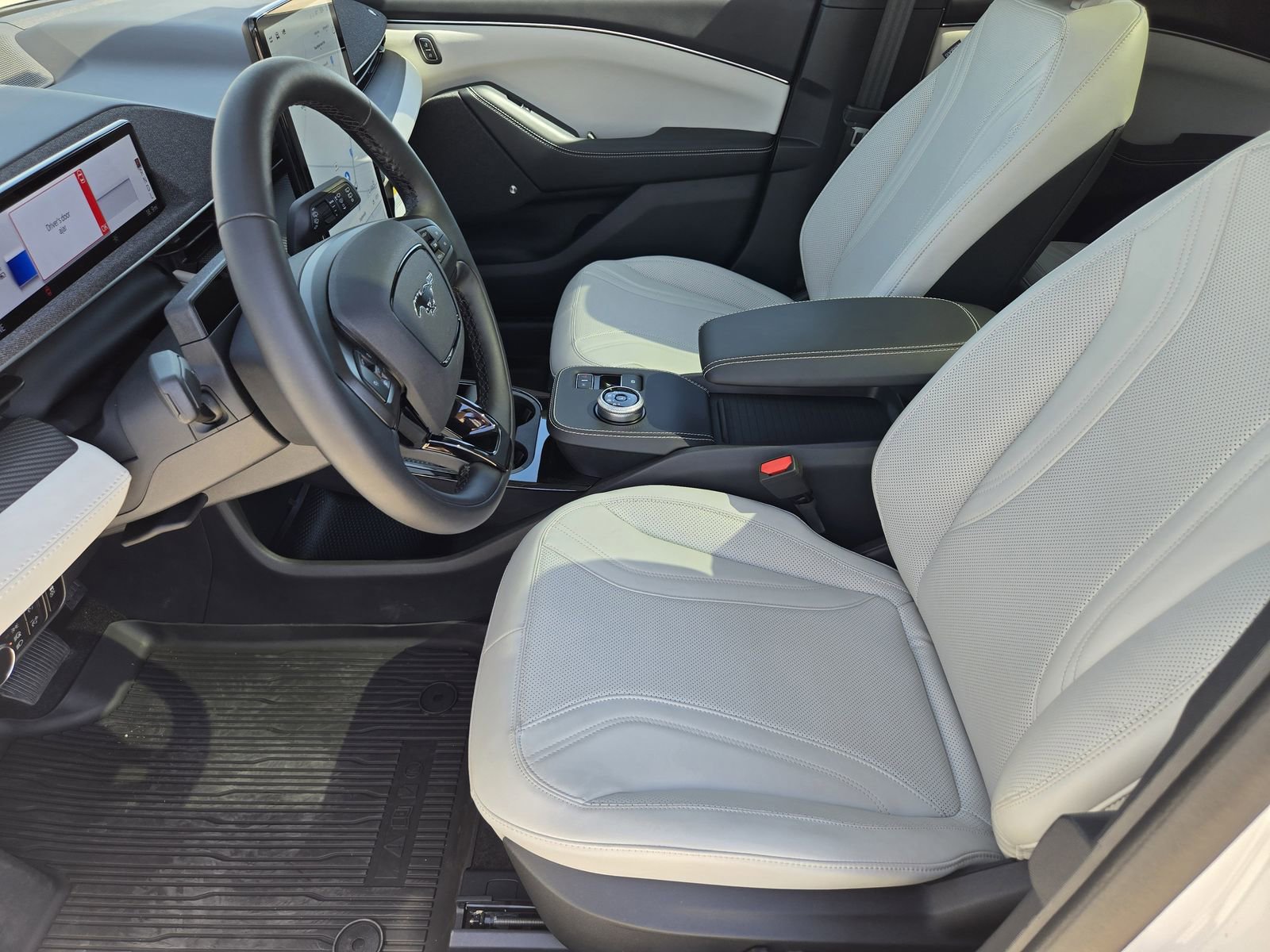 New 2024 Ford Mustang Mach-E Premium image 15