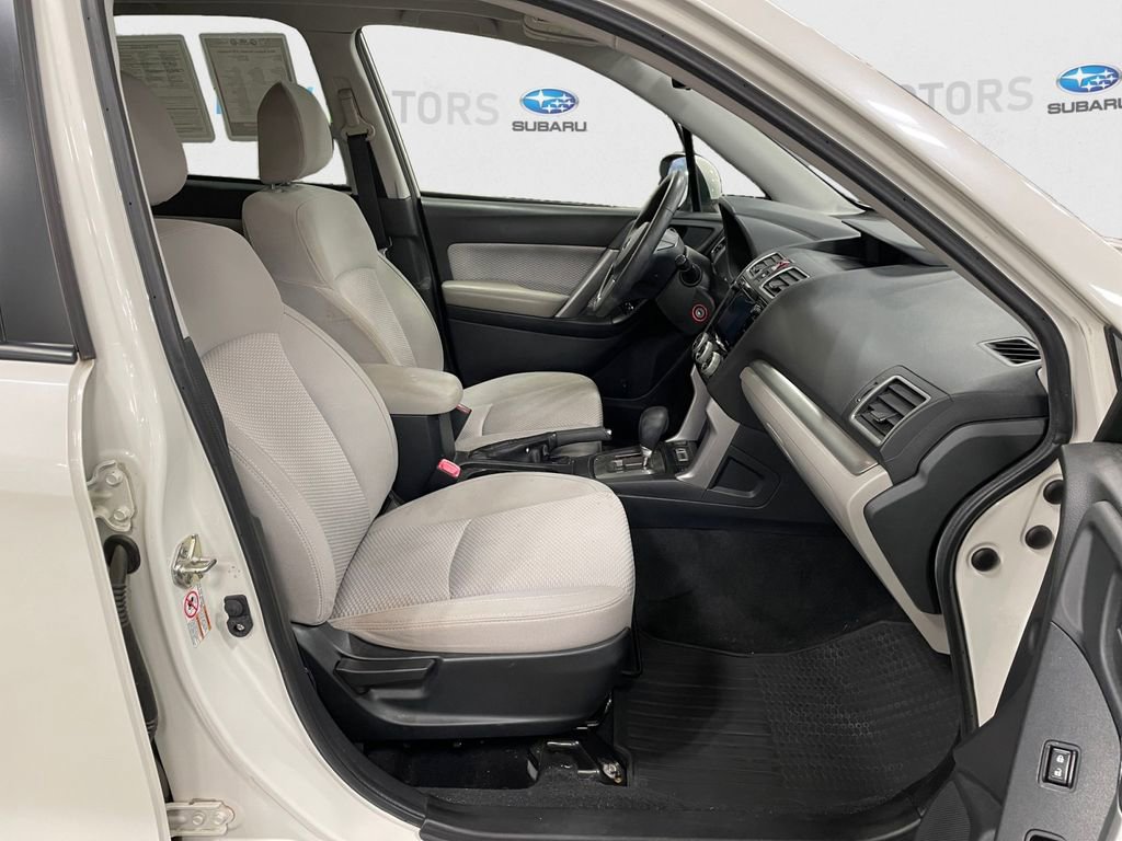 Used 2018 Subaru Forester 2.5i Premium w/ All-Weather Package AWD/4WD image 15