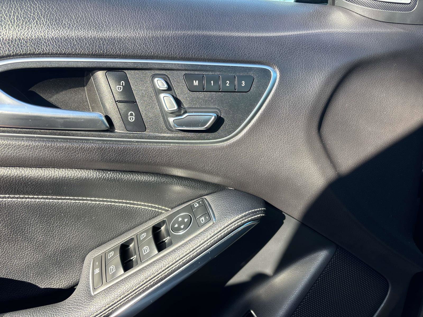 Used 2020 Mercedes-Benz GLA 250 4MATIC image 18