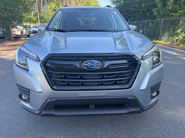 Used 2024 Subaru Forester Limited w/ Convenience Package AWD/4WD image 2