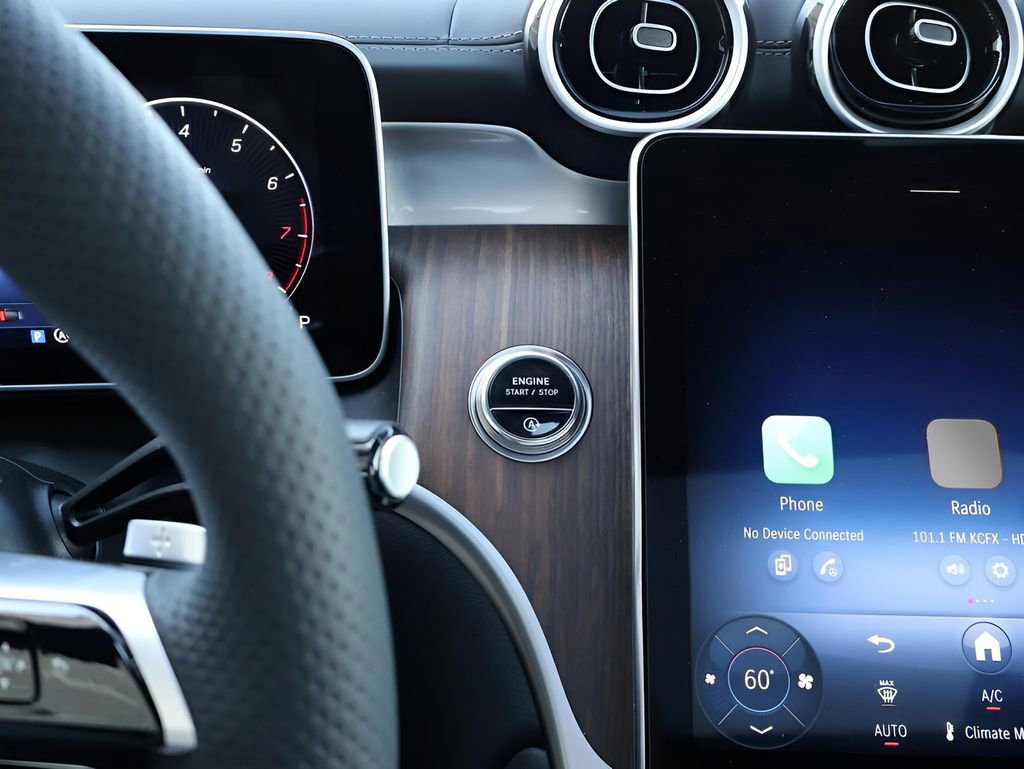 Certified 2025 Mercedes-Benz GLC 300 4MATIC image 28