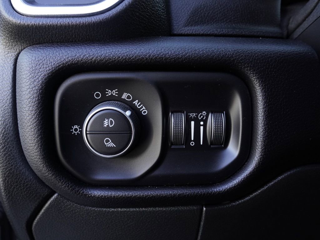 Certified 2024 RAM 2500 Laramie AWD/4WD image 13