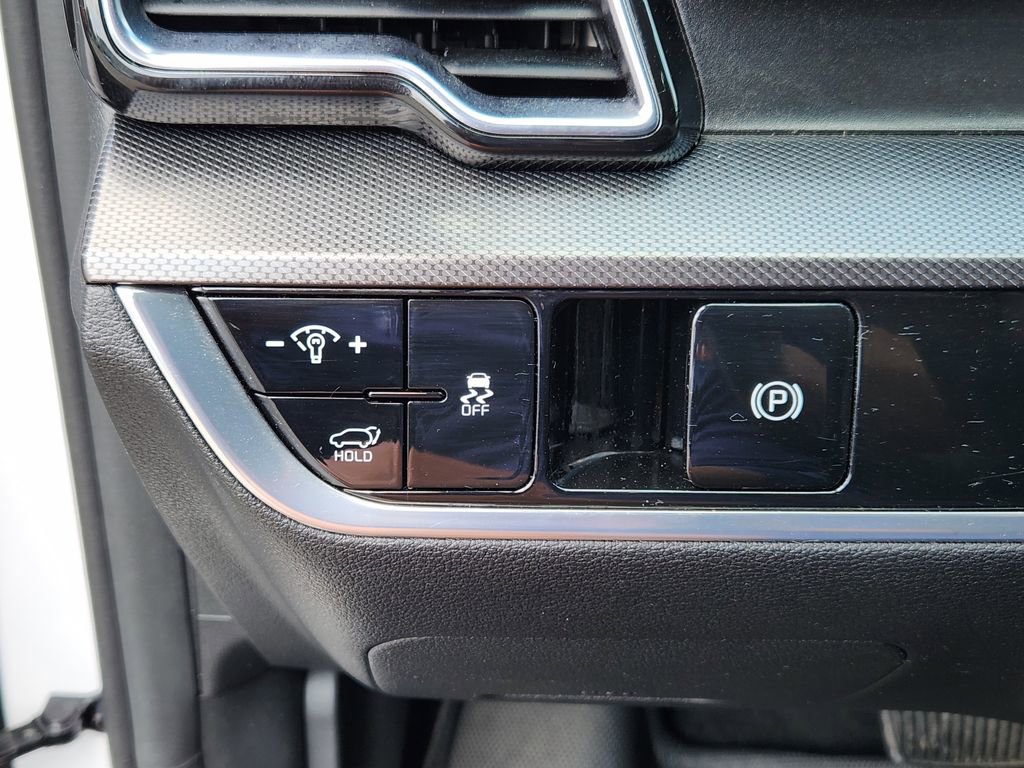 Used 2023 Kia Sportage SX image 27