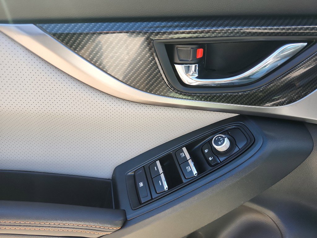 Used 2018 Subaru Crosstrek 2.0i Limited image 19