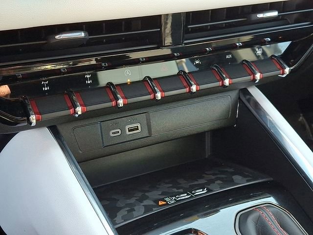 Certified 2023 GMC Canyon AT4X w/ Edition 1 image 16