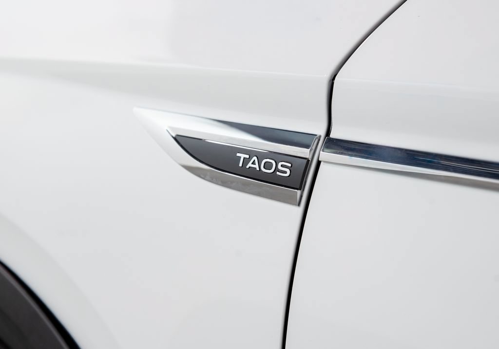 Used 2024 Volkswagen Taos S FWD image 5