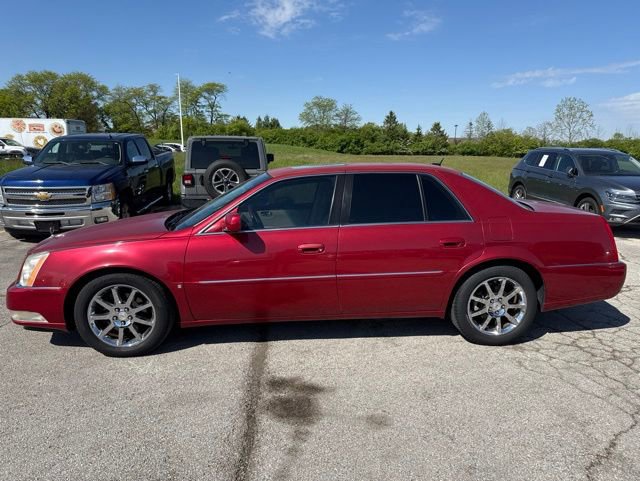 Used 2007 Cadillac DTS Performance FWD image 2