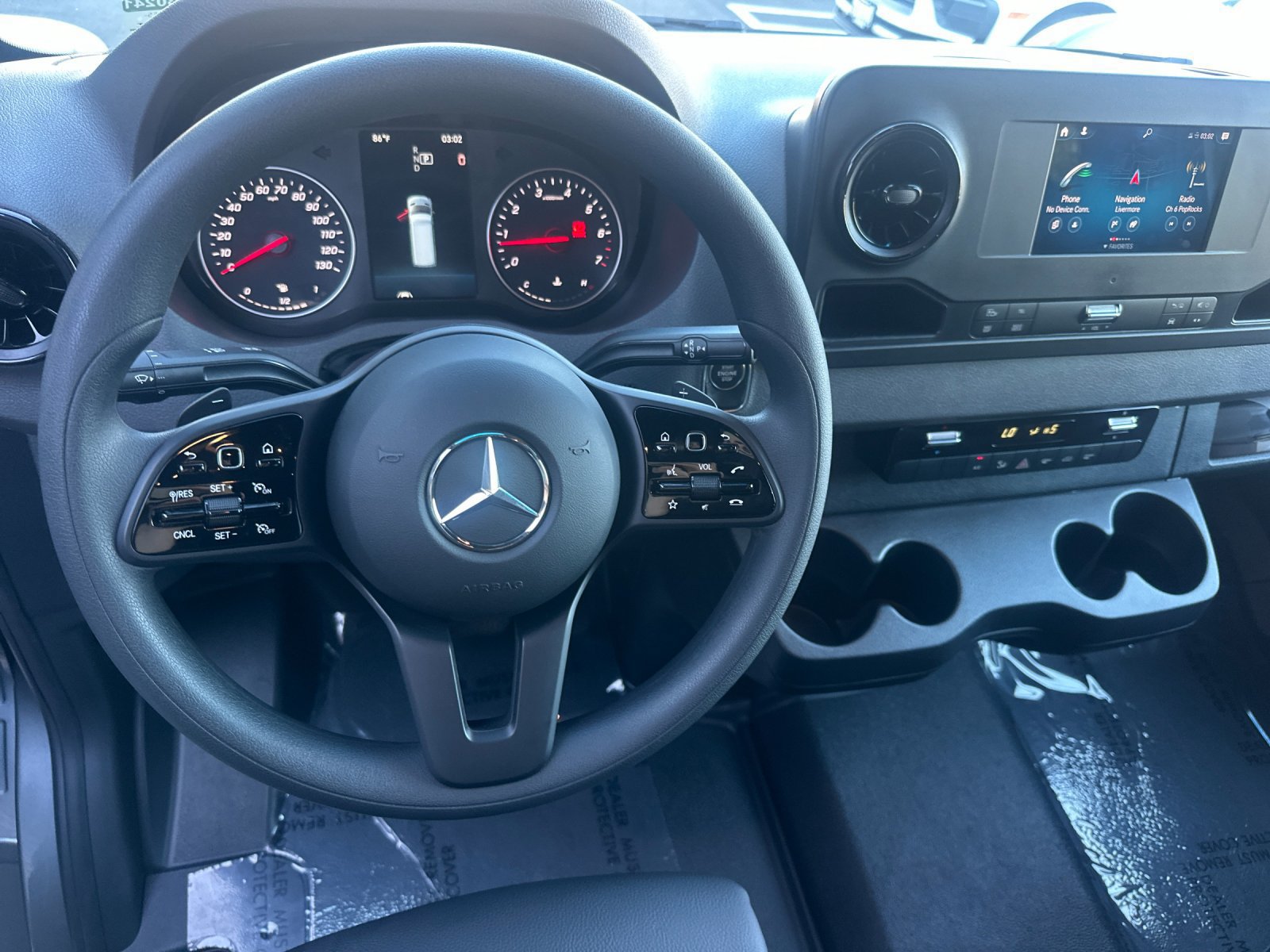 Used 2023 Mercedes-Benz Sprinter 2500 image 13