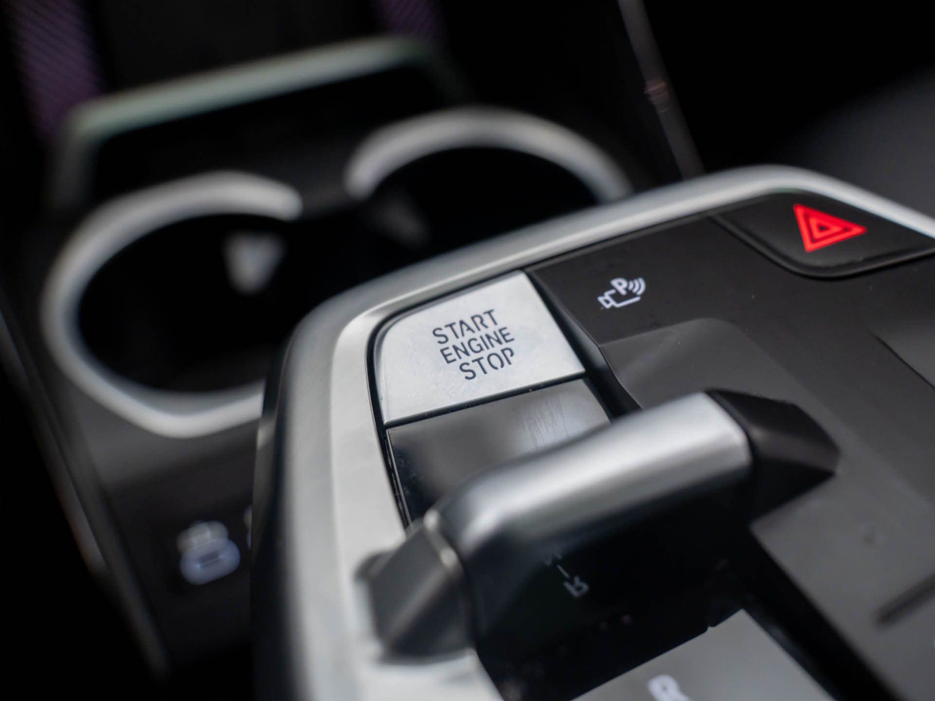 Certified 2025 BMW X2 xDrive28i w/ Premium Package image 23