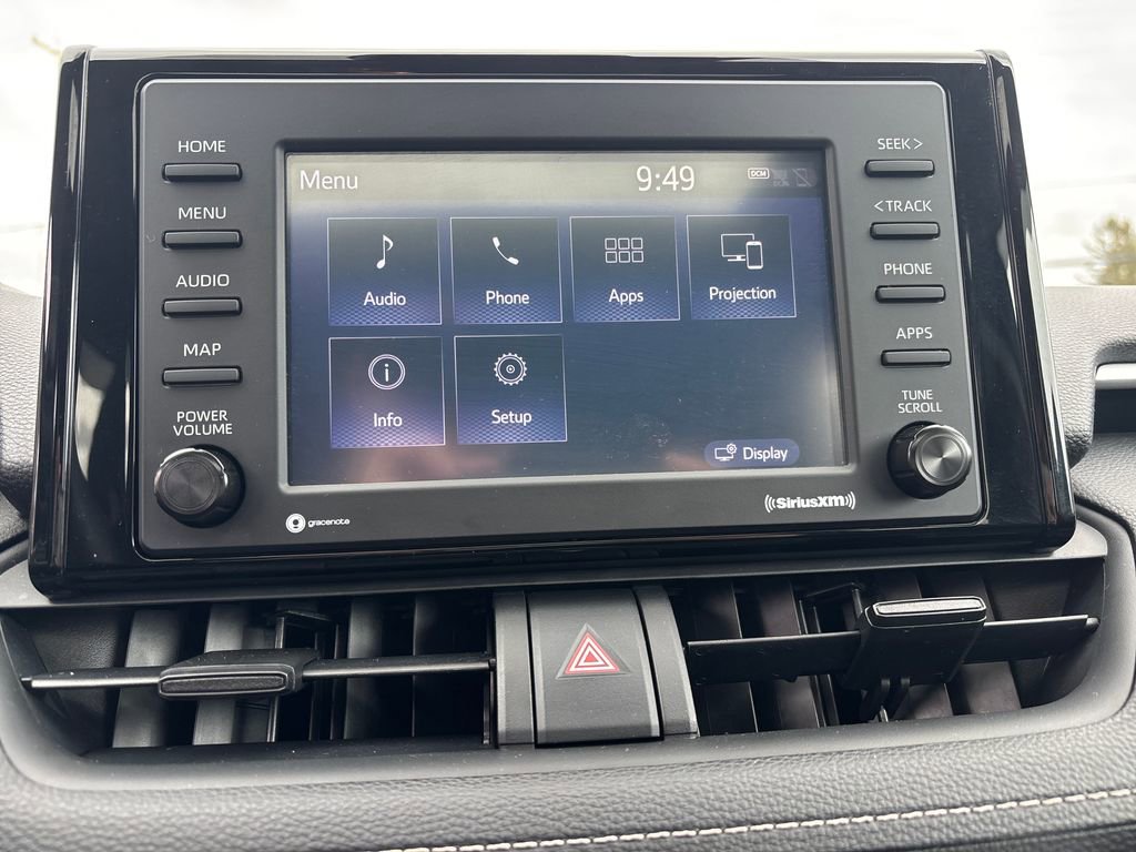 Used 2020 Toyota RAV4 XLE w/ Convenience Package image 27