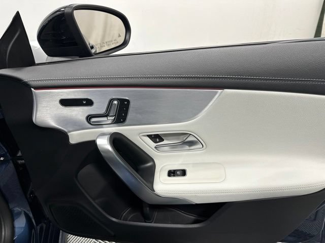 Used 2022 Mercedes-Benz CLA 35 AMG 4MATIC image 32
