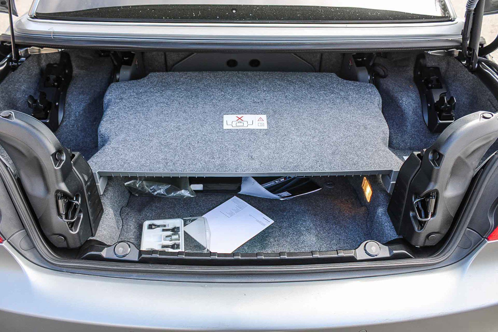 Used 2013 BMW M3 Convertible image 22