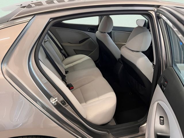 Used 2014 Kia Optima LX image 10